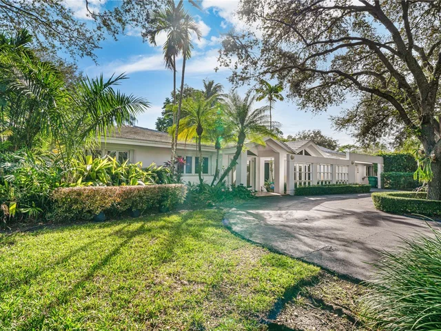 6600 SW 129th Ter, Pinecrest FL 33156