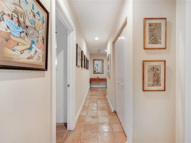 6600 SW 129th Ter, Pinecrest FL 33156