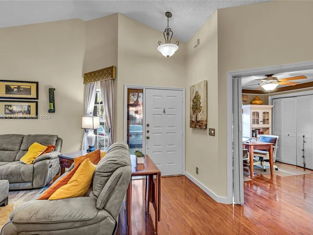 11684 NW 19th Dr # 11684, Coral Springs FL 33071