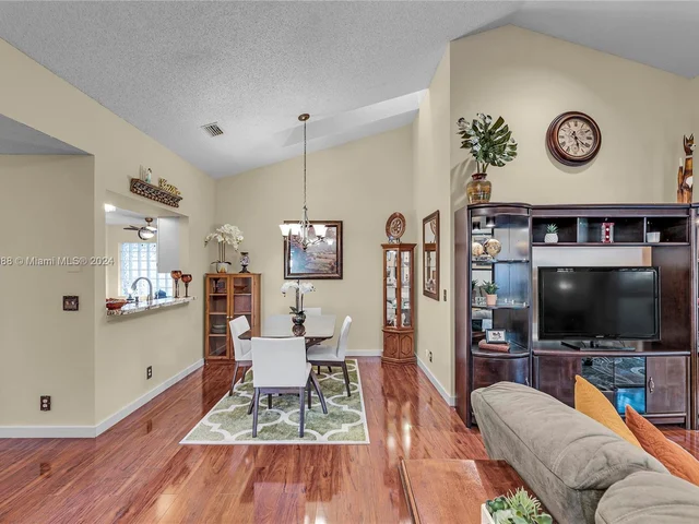 11684 NW 19th Dr # 11684, Coral Springs FL 33071