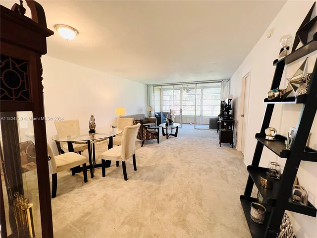 8301 Sands Point Blvd # S207, Tamarac FL 33321