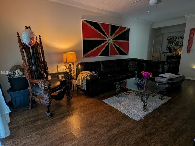 11650 SW 2nd St # 16107, Pembroke Pines FL 33025