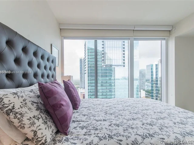 1300 Brickell Bay Dr # 3001, Miami FL 33131