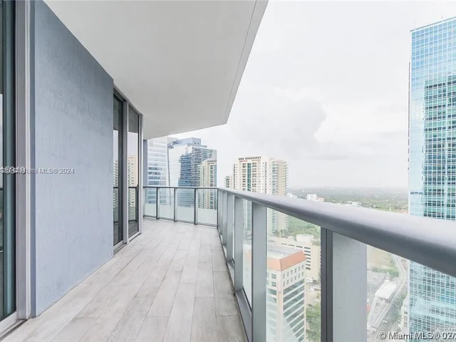 1300 Brickell Bay Dr # 3001, Miami FL 33131