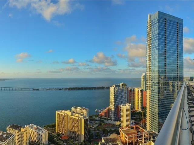1300 Brickell Bay Dr # 3001, Miami FL 33131
