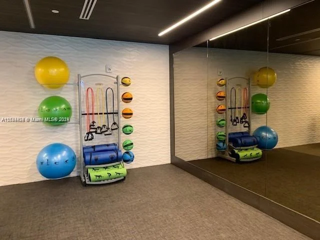 301 Altara Ave # 506, Coral Gables FL 33146