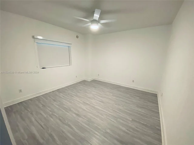 14951 Royal Oaks Ln # 2504, North Miami FL 33181