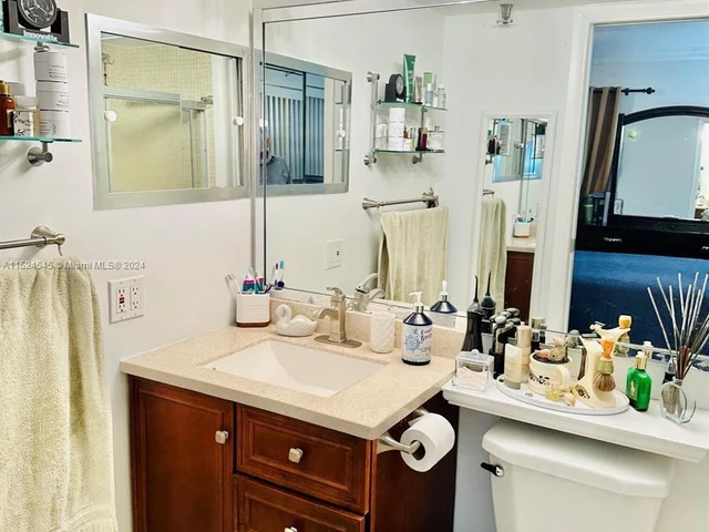 185 Farnham H # 185, Deerfield Beach FL 33442