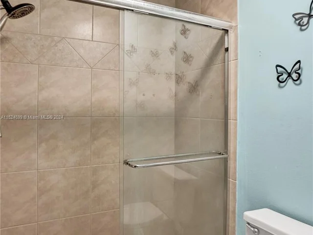 3897 Cocoplum Cir # 3512, Coconut Creek FL 33063