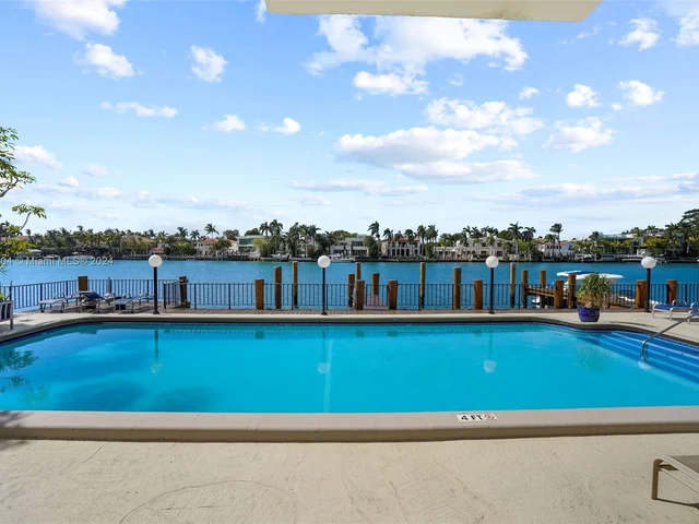 5640 Collins Ave # 7B, Miami Beach FL 33140