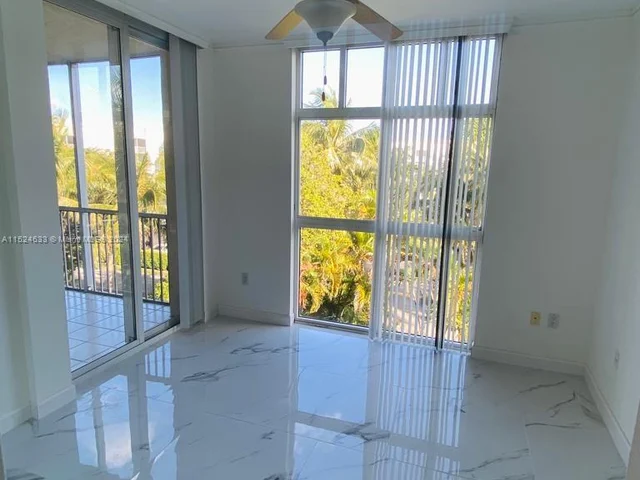 9805 NW 52nd St # 414, Doral FL 33178