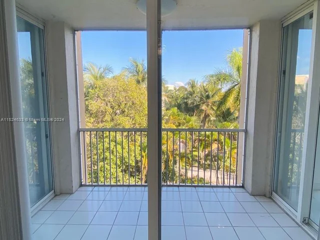 9805 NW 52nd St # 414, Doral FL 33178