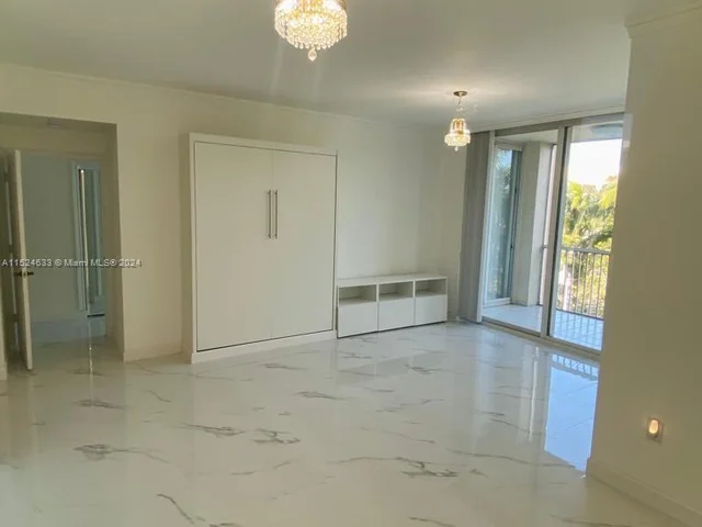 9805 NW 52nd St # 414, Doral FL 33178