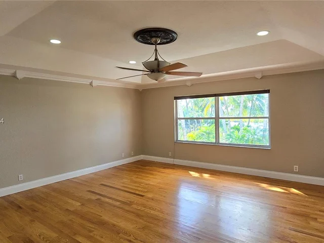 17734 SW 12th St, Pembroke Pines FL 33029