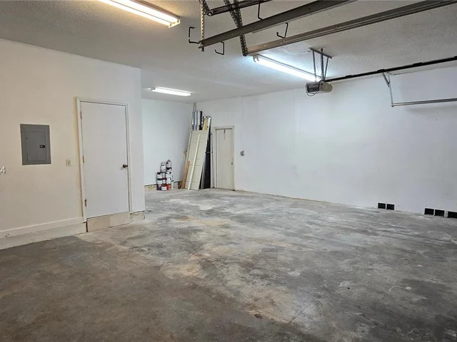 17734 SW 12th St, Pembroke Pines FL 33029