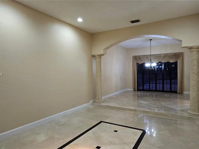 17734 SW 12th St, Pembroke Pines FL 33029