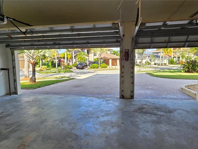 17734 SW 12th St, Pembroke Pines FL 33029