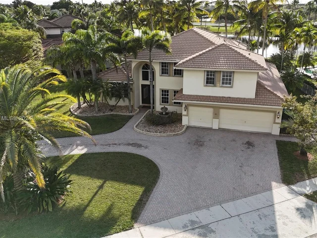 17734 SW 12th St, Pembroke Pines FL 33029