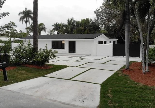 27220 SW 165th Ave, Homestead FL 33031