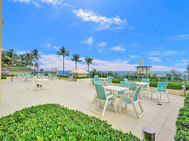 2501 S Ocean Dr # 307, Hollywood FL 33019