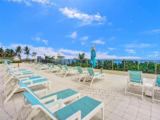 2501 S Ocean Dr # 307, Hollywood FL 33019