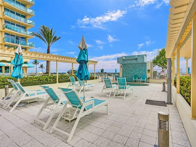 2501 S Ocean Dr # 307, Hollywood FL 33019