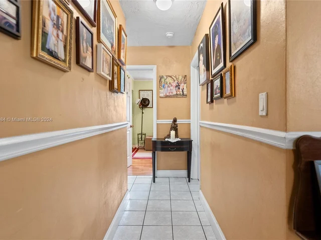 12121 SW 106th St, Miami FL 33186