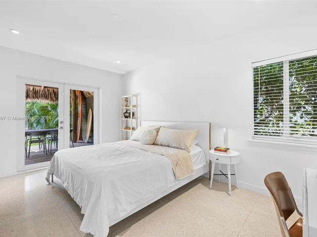 1310 Cleveland Rd, Miami Beach FL 33141