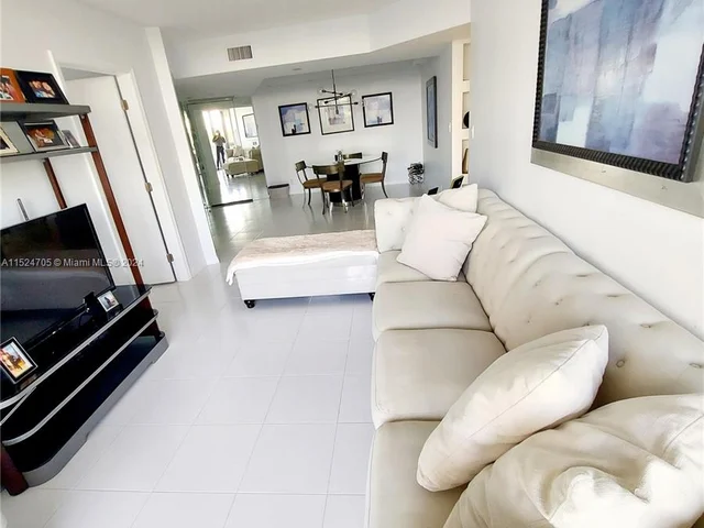 1000 Island Blvd # 508, Aventura FL 33160