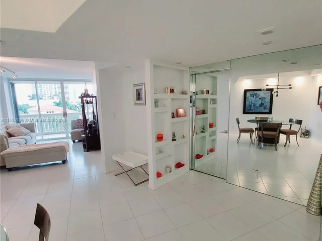 1000 Island Blvd # 508, Aventura FL 33160