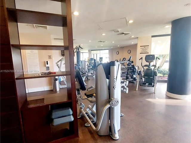 1000 Island Blvd # 508, Aventura FL 33160