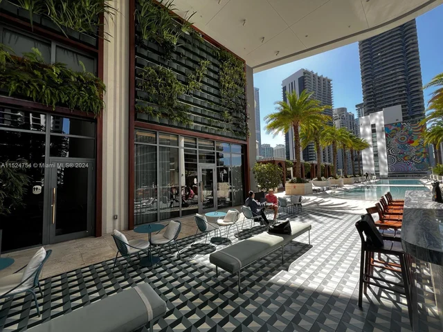 801 S Miami Ave # 3709, Miami FL 33130