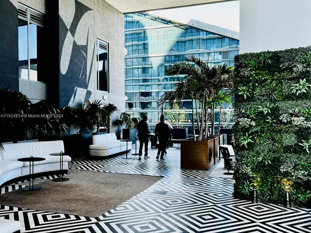 801 S Miami Ave # 3709, Miami FL 33130