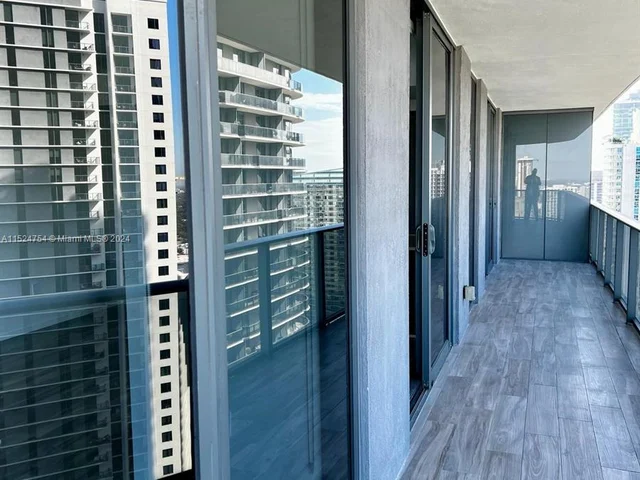 801 S Miami Ave # 3709, Miami FL 33130