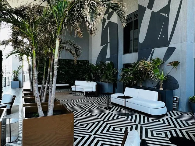 801 S Miami Ave # 3709, Miami FL 33130