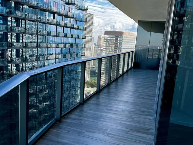 801 S Miami Ave # 3709, Miami FL 33130