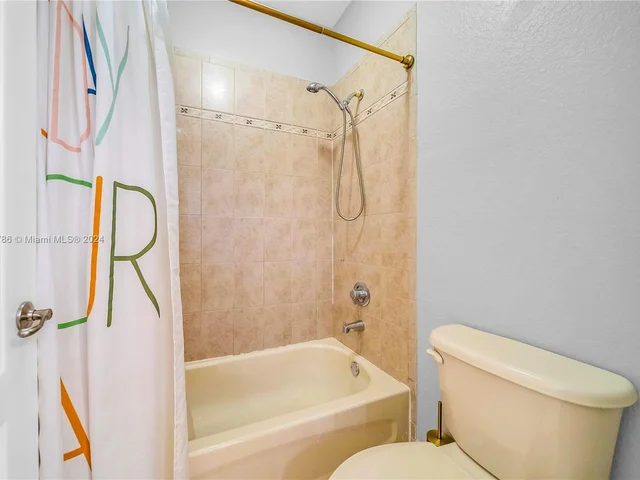 15602 SW 161st St, Miami FL 33187