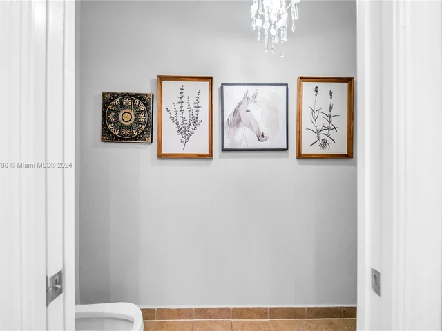 15602 SW 161st St, Miami FL 33187