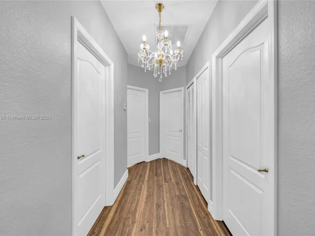 15602 SW 161st St, Miami FL 33187