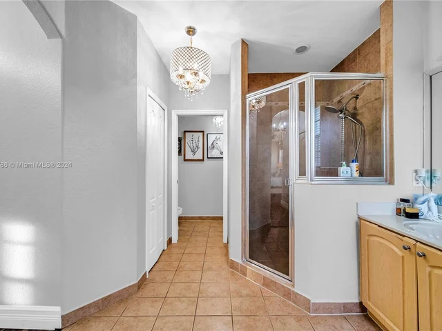 15602 SW 161st St, Miami FL 33187