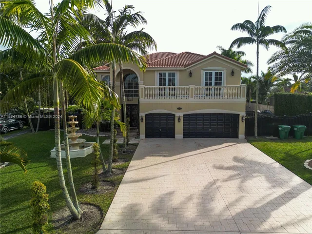 15602 SW 161st St, Miami FL 33187