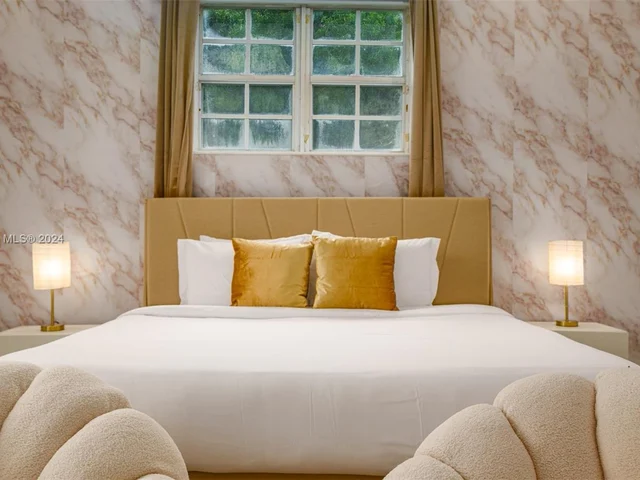 13551 Temple Blvd, West Palm Beach FL 33412