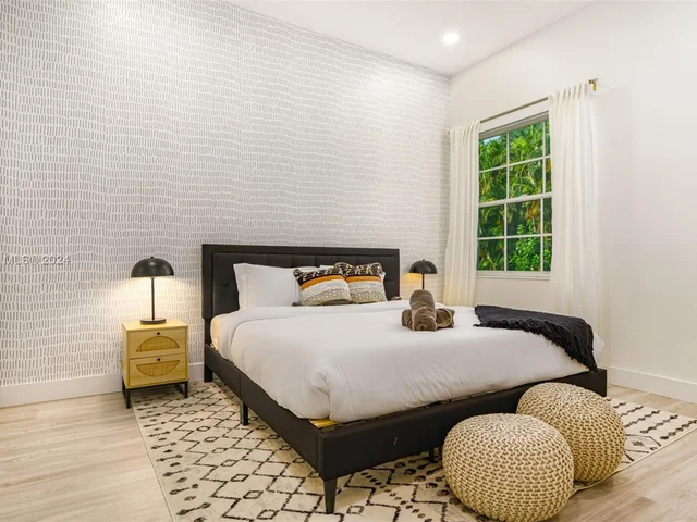 13551 Temple Blvd, West Palm Beach FL 33412