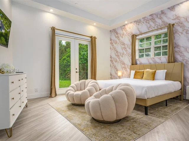 13551 Temple Blvd, West Palm Beach FL 33412