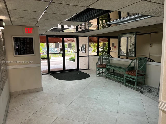 5570 NW 44th St # 509A, Lauderhill FL 33319