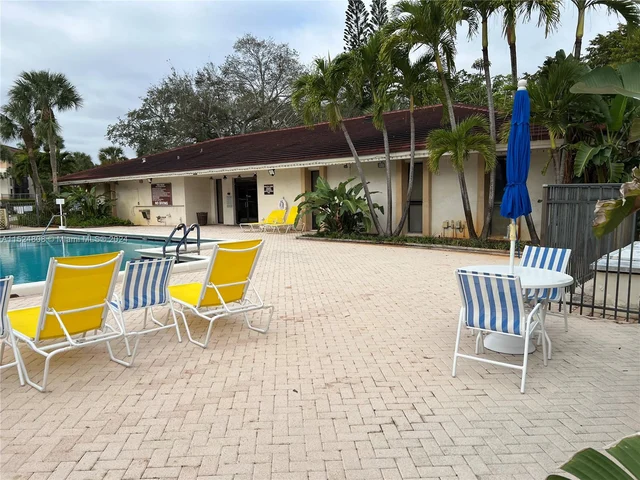 5570 NW 44th St # 509A, Lauderhill FL 33319