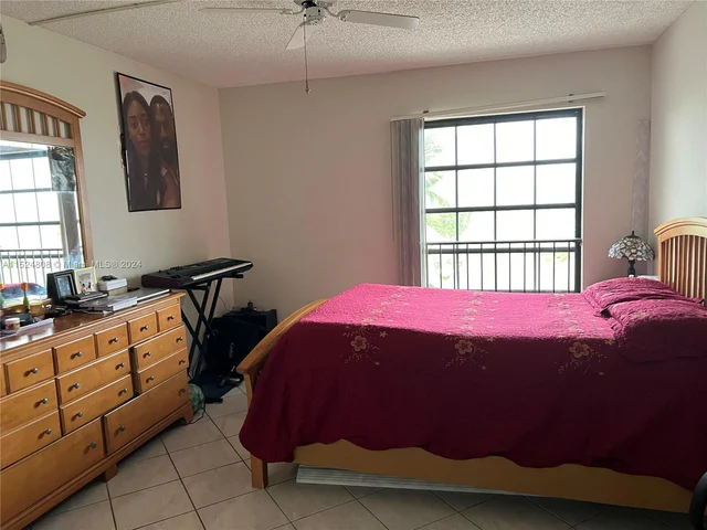 5570 NW 44th St # 509A, Lauderhill FL 33319