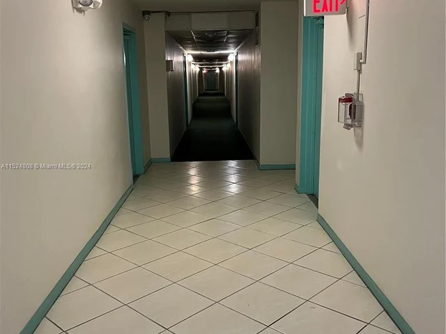 5570 NW 44th St # 509A, Lauderhill FL 33319