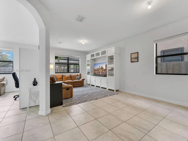 24222 SW 117th Path, Homestead FL 33032