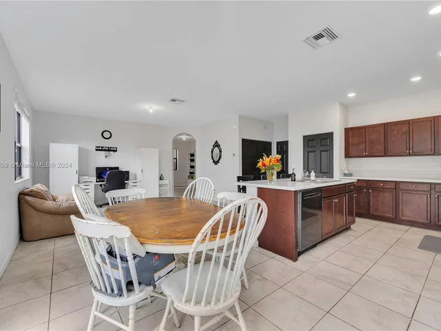 24222 SW 117th Path, Homestead FL 33032